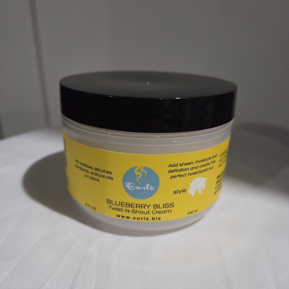 Curls Blueberry Bliss Twist-N-Shout Cream 8oz. New